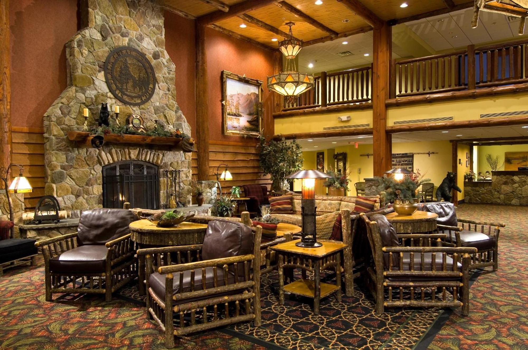 Six Flags Great Escape Lodge & Indoor Waterpark Куинсбери Экстерьер фото